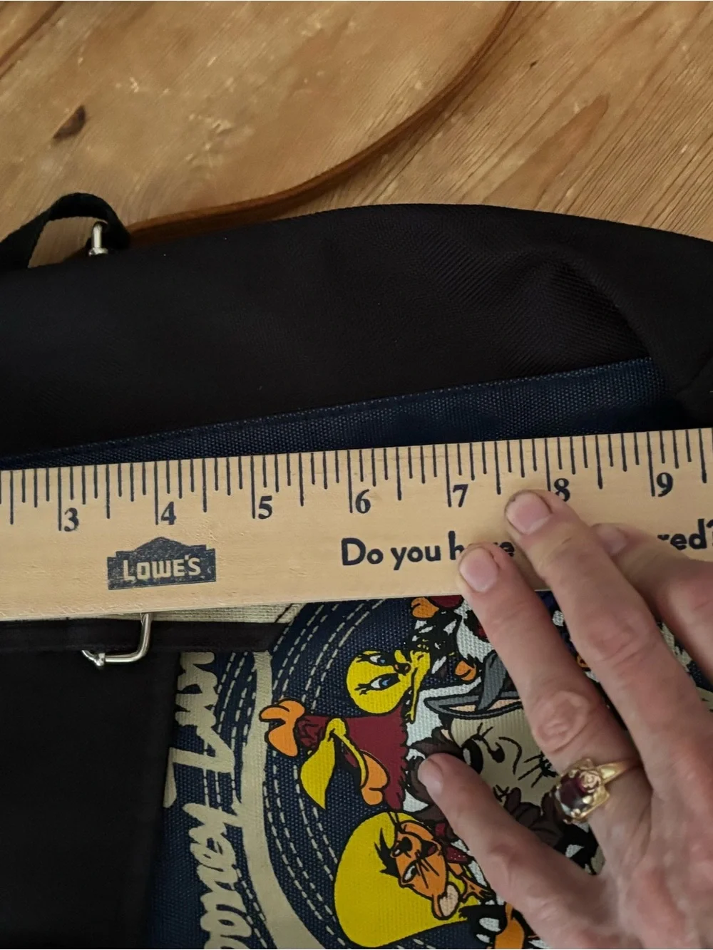 Vintage 1996 Looney Tunes Mini Backpack “That’s All Folks!” Bugs Taz Tweety